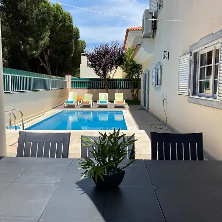 בית נופש Lagoa Albufeira House *